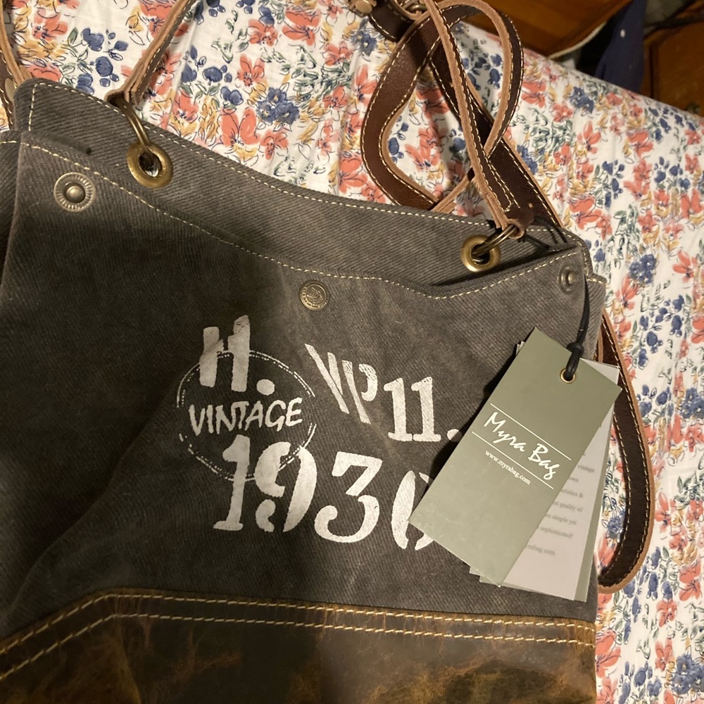 Myra Bag